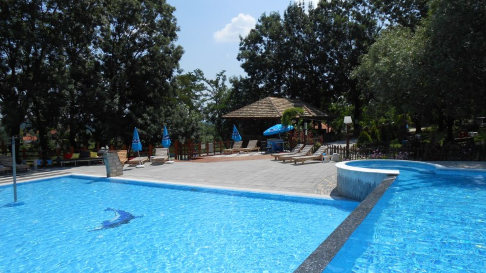 xr:d:DAFn2dMxCAk:161,j:4806863091349647512,t:23071311