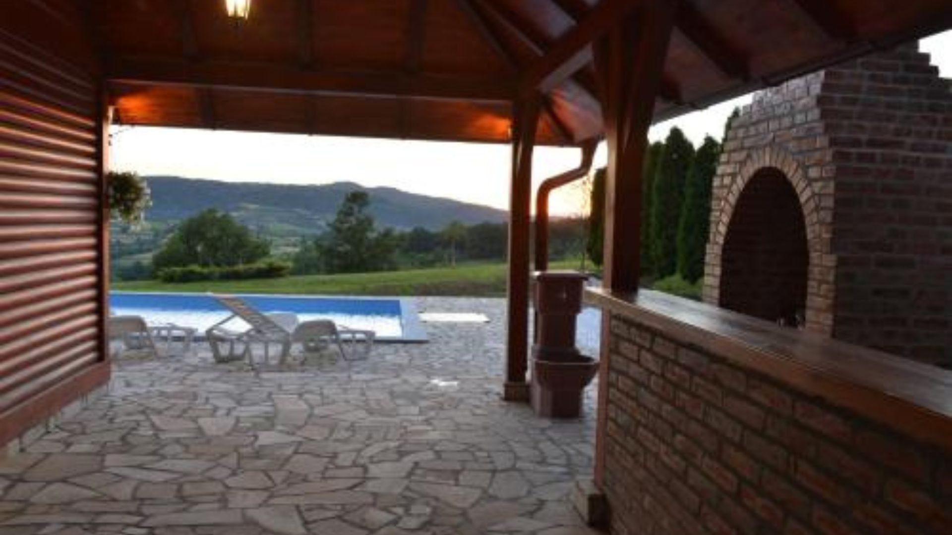 xr:d:DAFn2dMxCAk:173,j:6663472037214514695,t:23071311