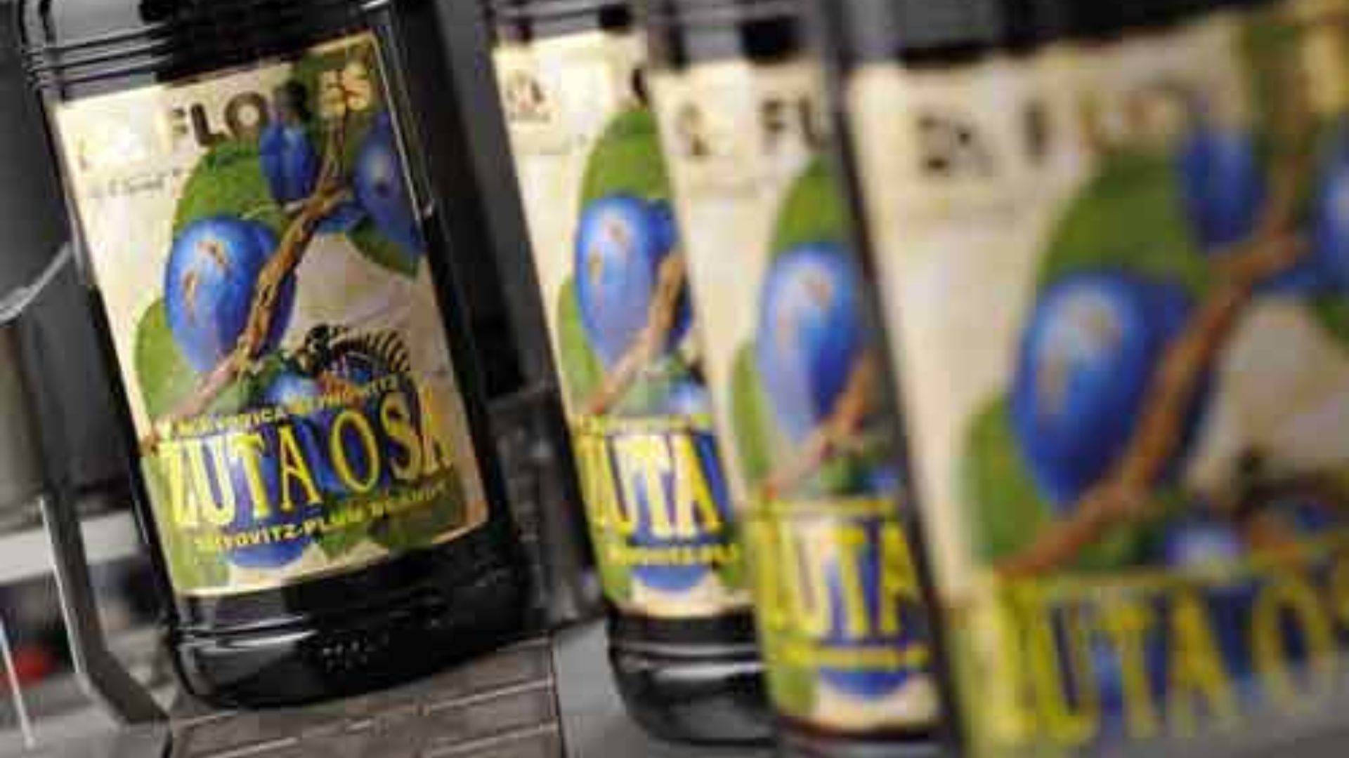 xr:d:DAFn2dMxCAk:199,j:1103778401461042297,t:23071411