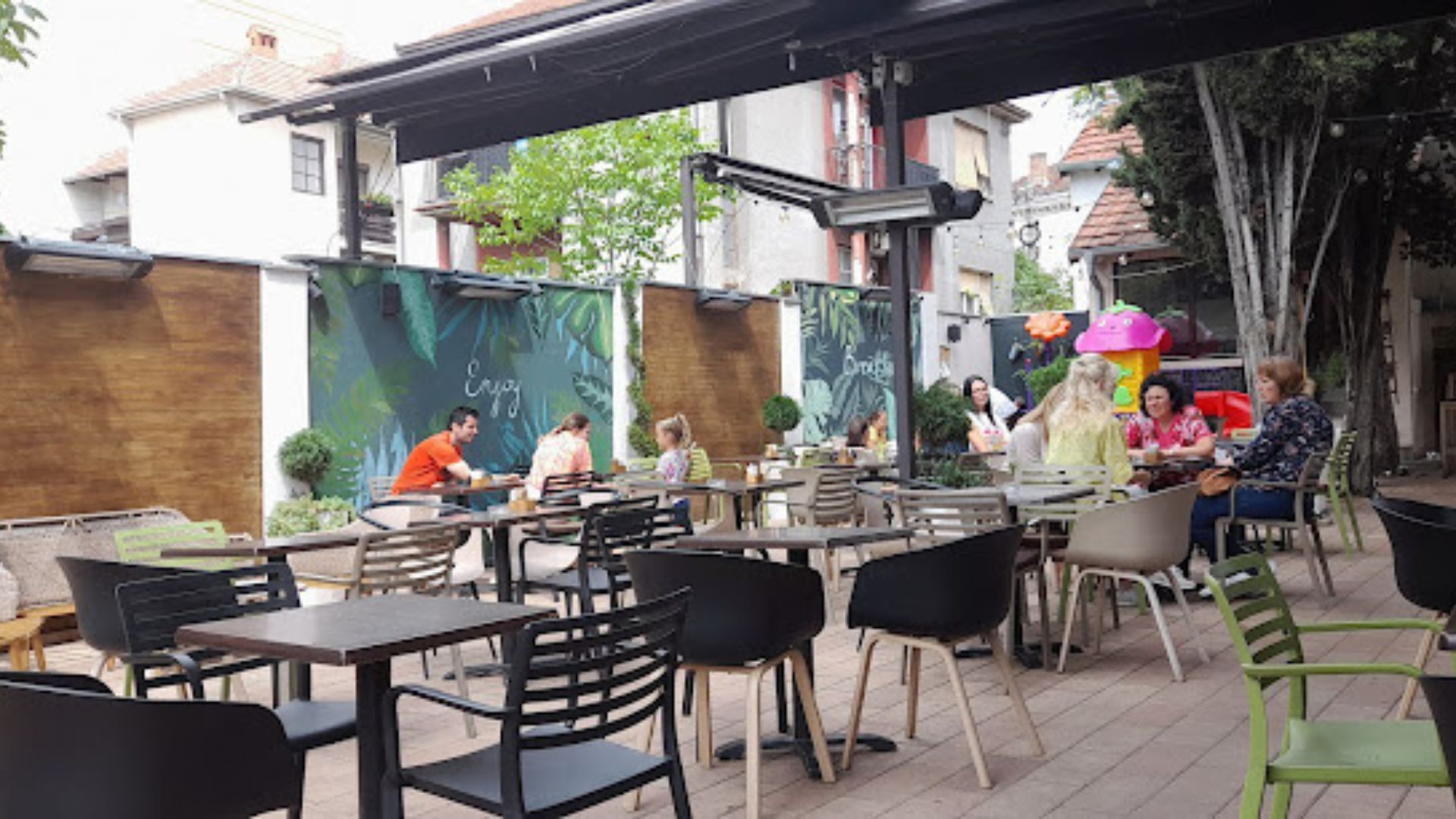 xr:d:DAFn2dMxCAk:235,j:8076476832463728391,t:23071711