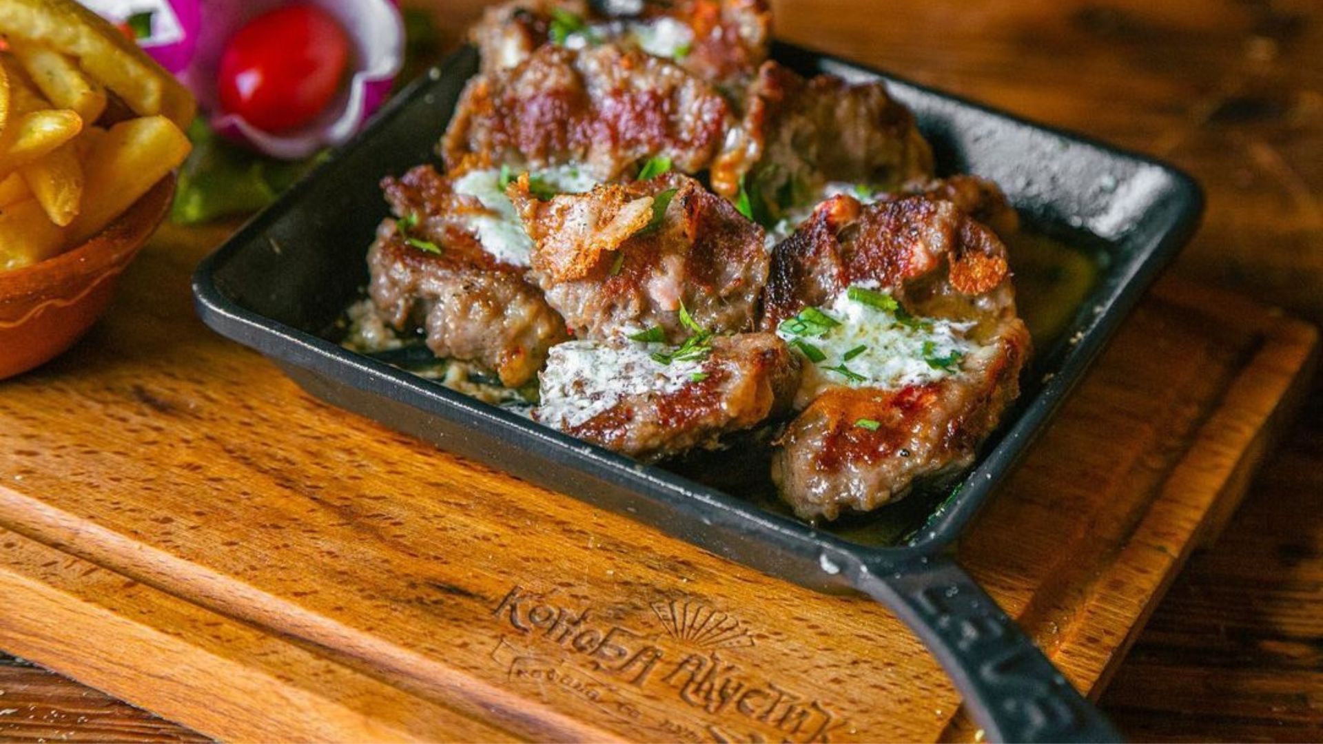 xr:d:DAFn2dMxCAk:340,j:476652672281095954,t:23071912