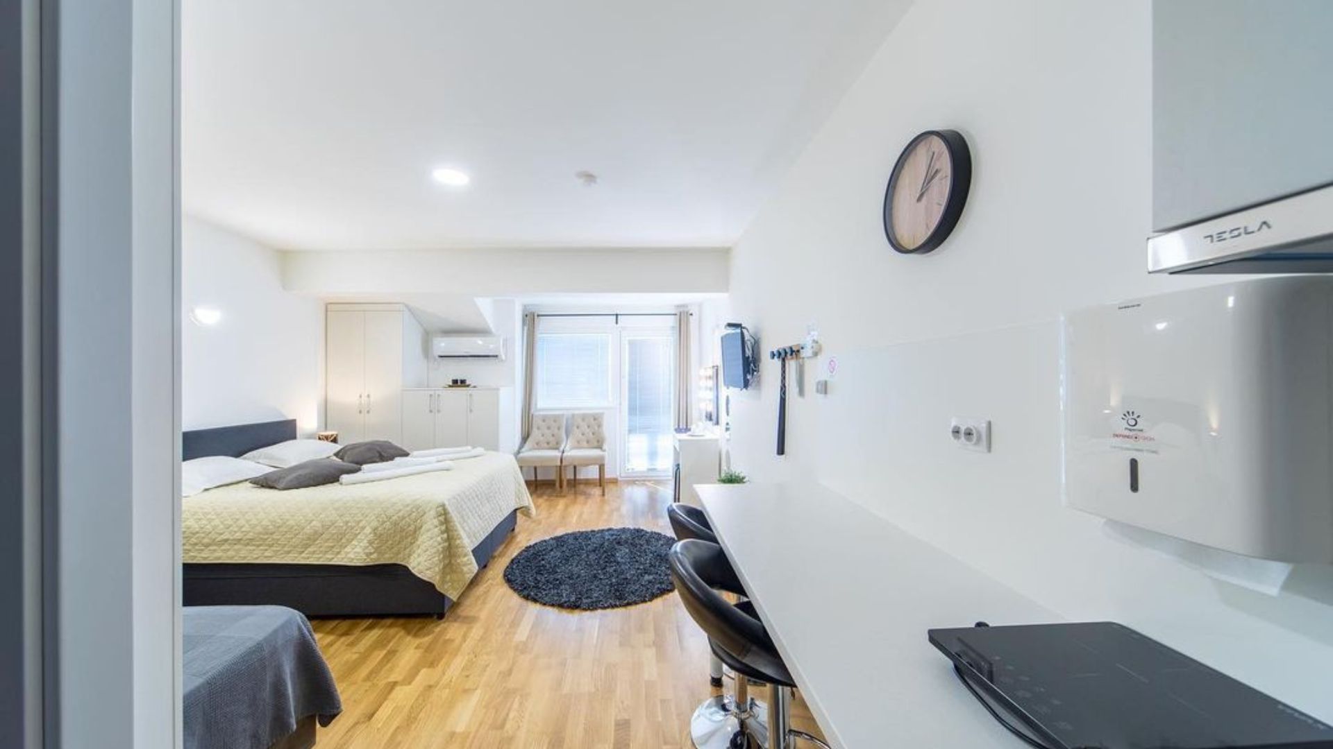 xr:d:DAFn2dMxCAk:373,j:7922228856766443756,t:23072011