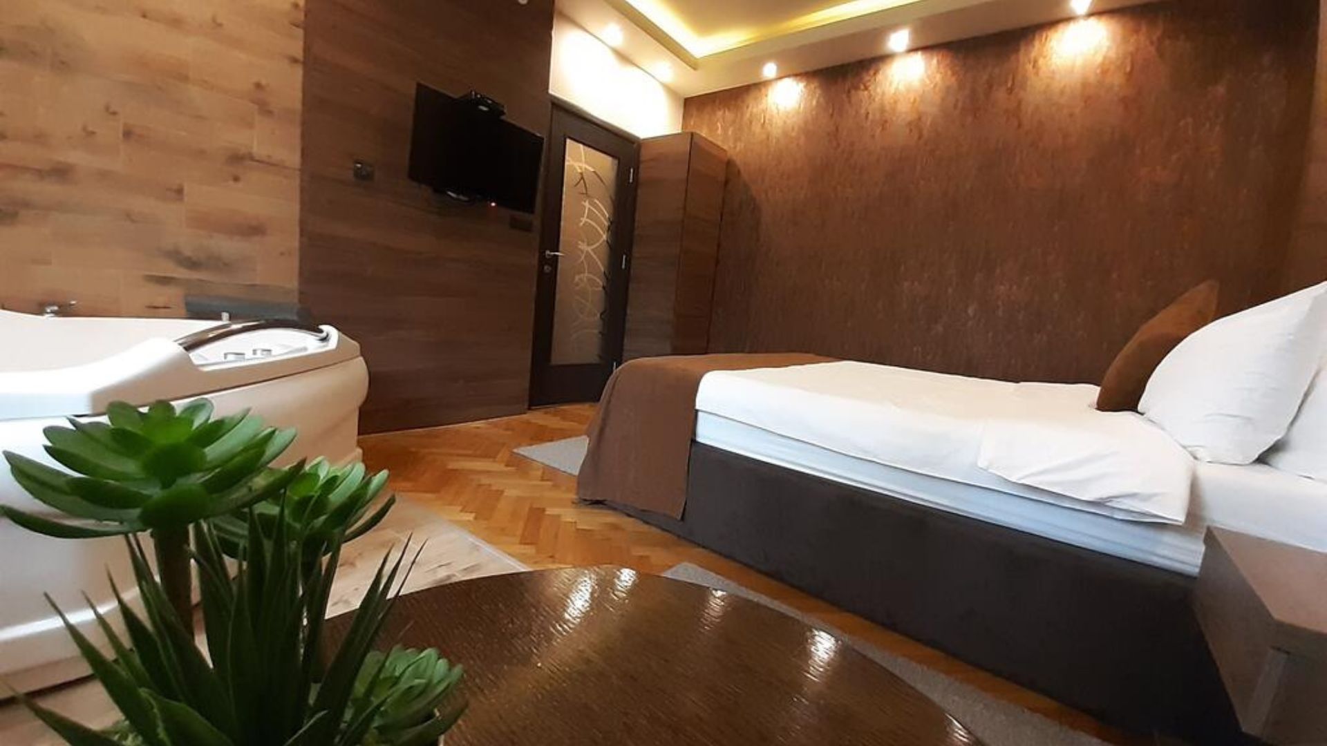 xr:d:DAFn2dMxCAk:377,j:4228151259935603759,t:23072011