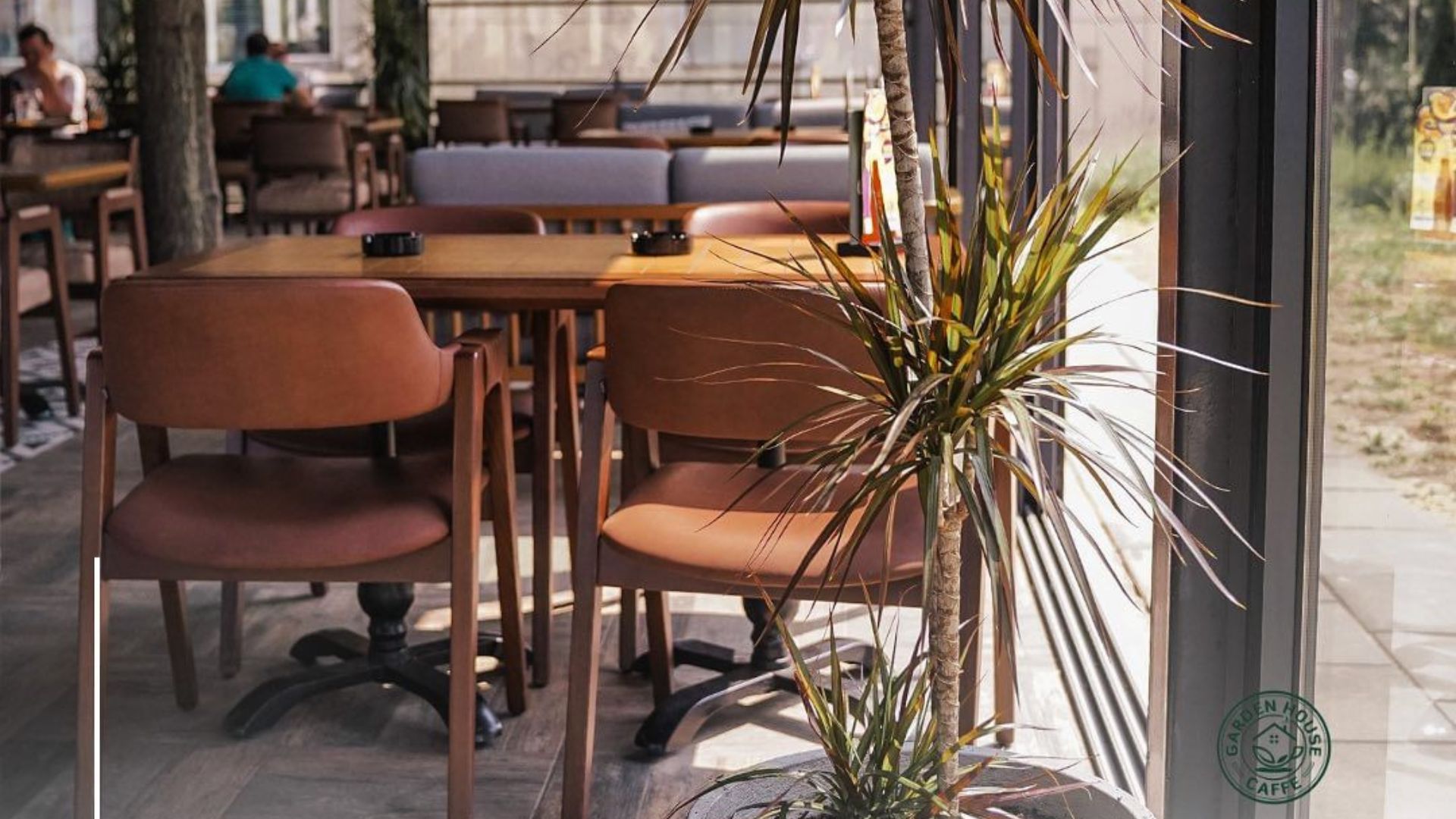 xr:d:DAFn2dMxCAk:457,j:1368384156236020641,t:24011711