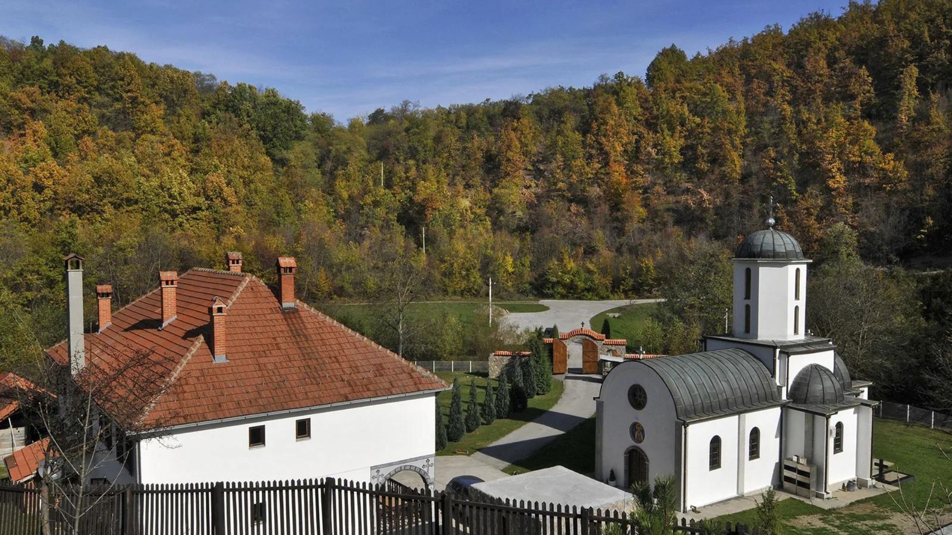 xr:d:DAFn2dMxCAk:115,j:1383001462315383480,t:23071308