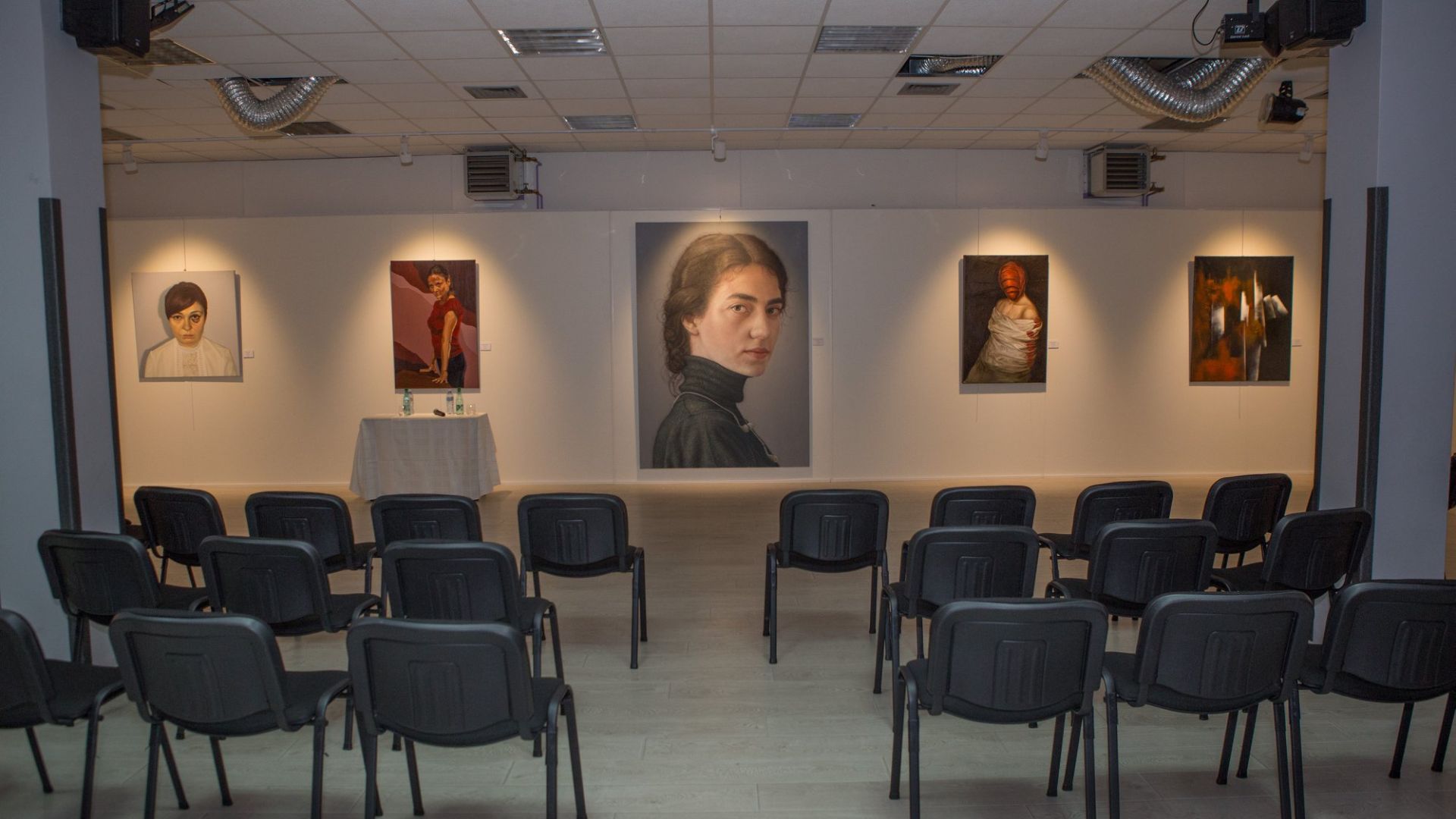 xr:d:DAFn2dMxCAk:223,j:2436844197539242316,t:23071710