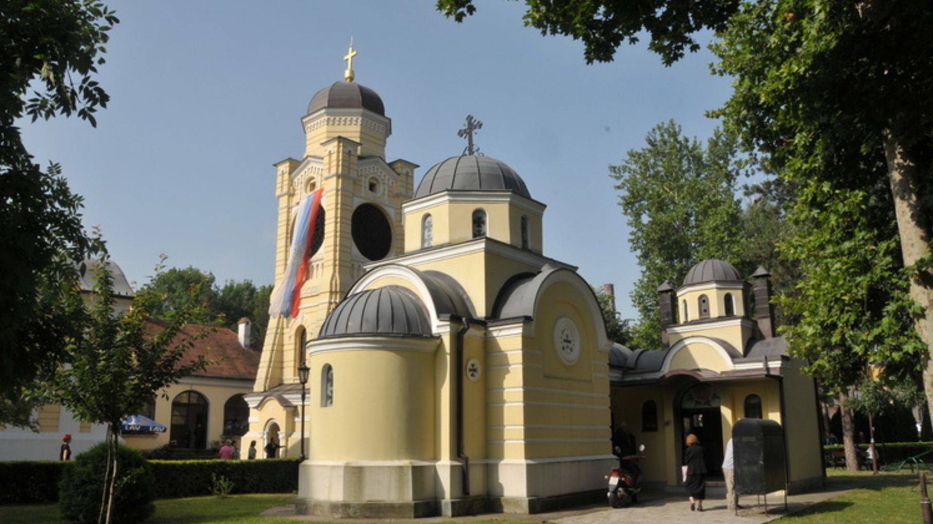 xr:d:DAFn2dMxCAk:84,j:1843494437397273462,t:23071212