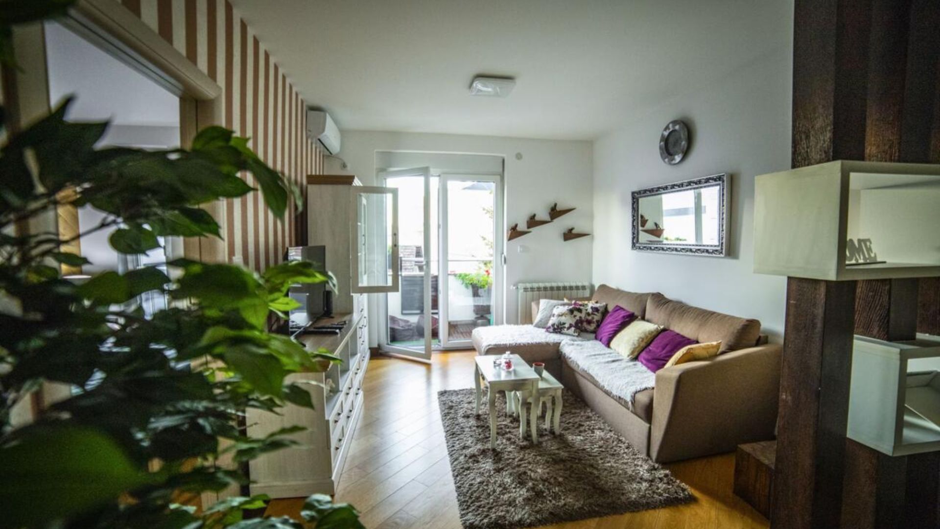 xr:d:DAFn2dMxCAk:360,j:8219466425081503132,t:23072010