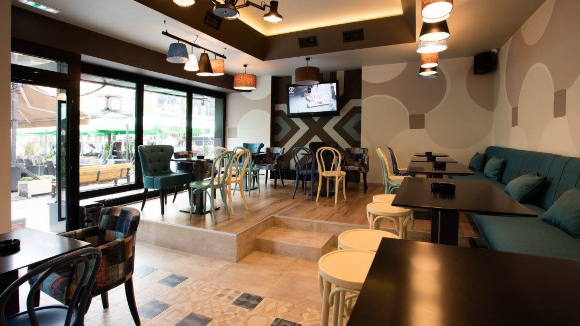 xr:d:DAFn2dMxCAk:239,j:138882489394986002,t:23071711