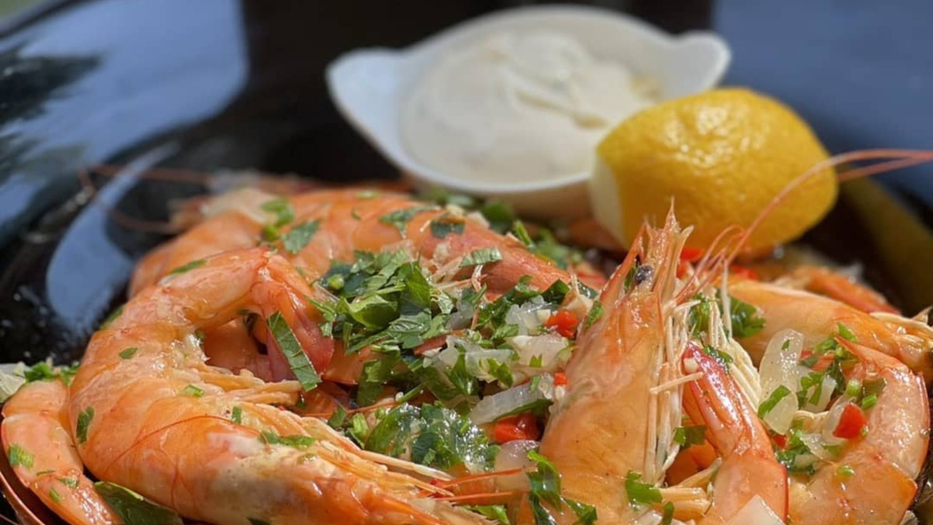 xr:d:DAFn2dMxCAk:300,j:2149739920811878910,t:23071909