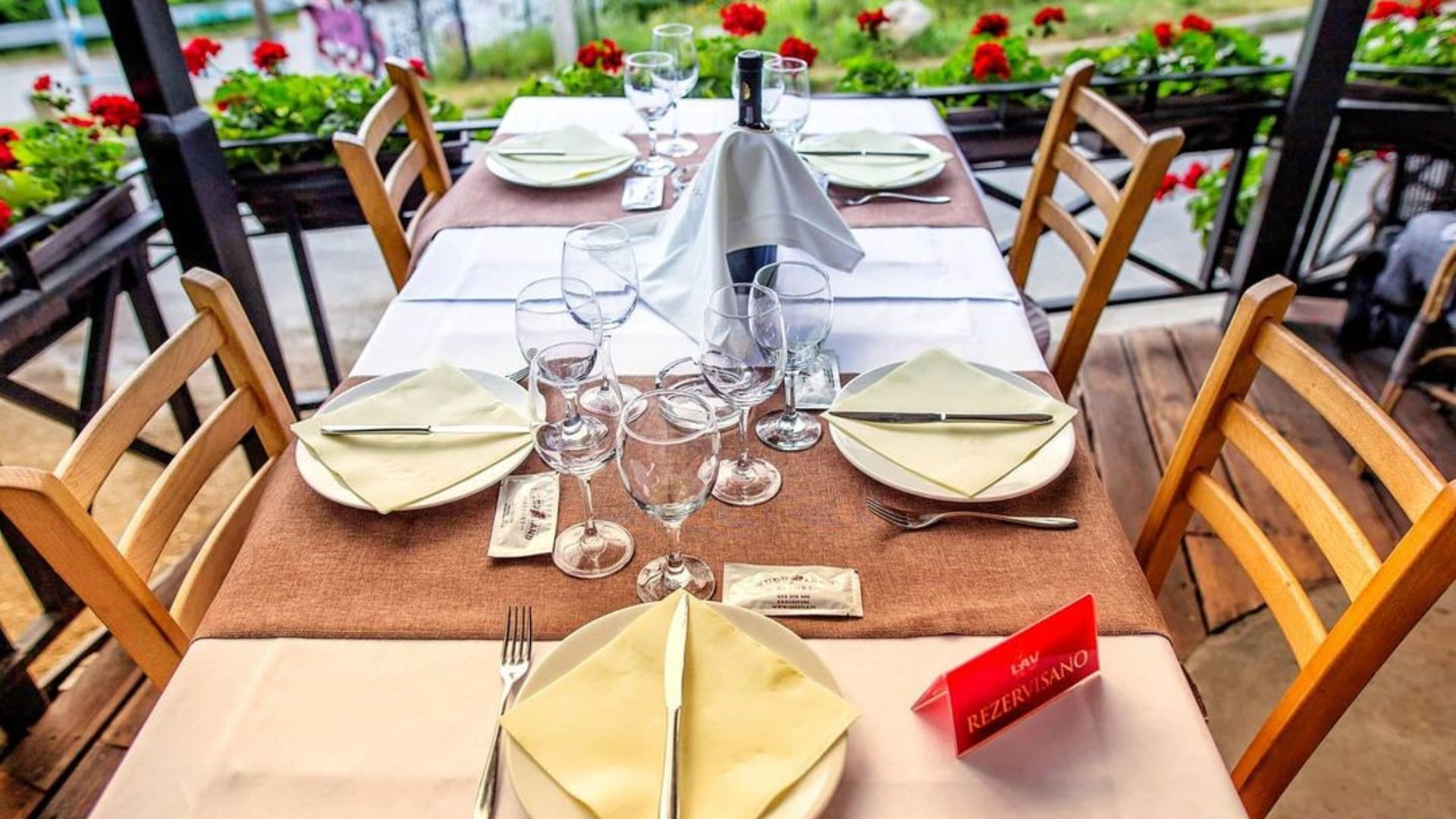 xr:d:DAFn2dMxCAk:315,j:5542076344345432705,t:23071910